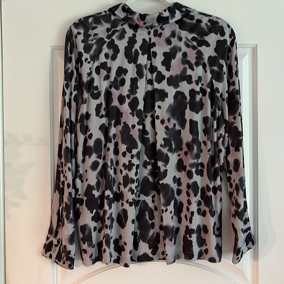 Raglan Sleeve Leopard Print Button Down Blouse from Cloth & Stone - Picture 6 of 9